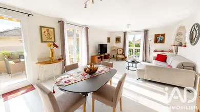 Apartment in Pau (64000)