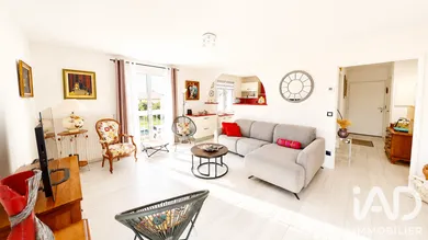 Apartment in Pau (64000)