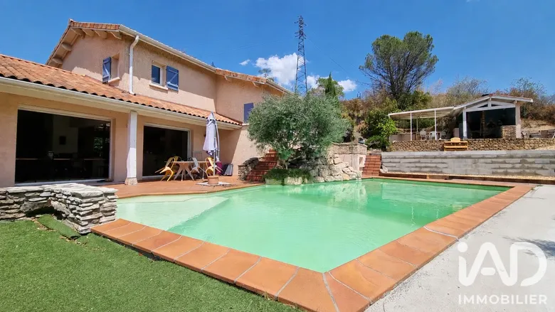 Maison 6 pièces 205 m² · à Saint-Joseph · 205 m² · 420 000 €