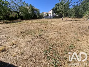 Terrain à bâtir à Vouneuil-sous-Biard (86580)