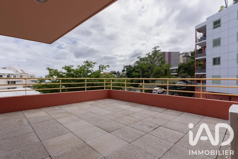 Appartement 2 pièces 46 m² · à Saint-Denis · 46 m² · 149 000 €