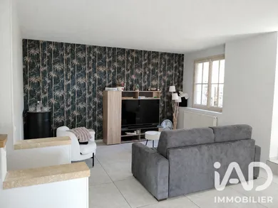 Maison à Doué-en-Anjou (49700)