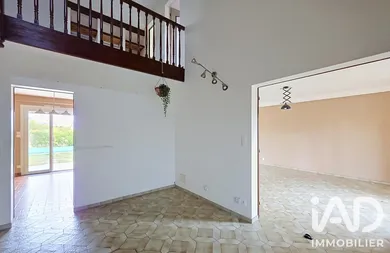 House in Luynes (37230)