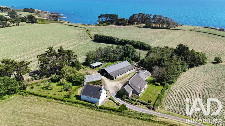 Maison 9 pièces 500 m² · à Clohars-Carnoët · 500 m² · 1 910 000 €
