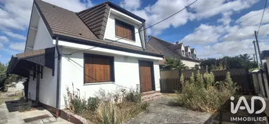 Maison traditionnelle à Claye-Souilly (77410)
