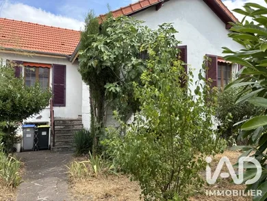 Maison traditionnelle à Livry-Gargan (93190)
