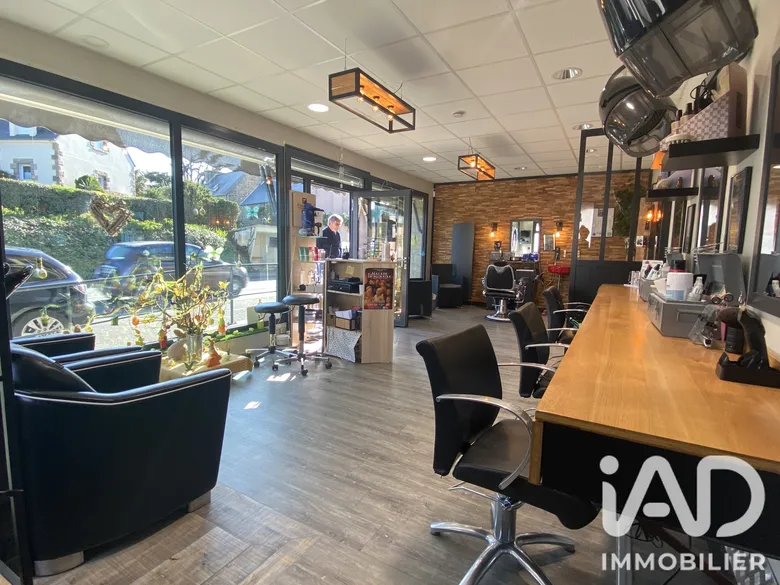 Esthétique, Coiffure​ à Trébeurden (22560) · 55 m² · 86 000 €