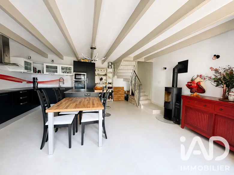 Maison 4 pièces 108 m² · à Besné · 108 m² · 180 000 €