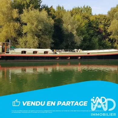 Barge in Noisy-le-Grand (93160)