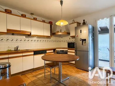 Maison traditionnelle à Saint-Marcel-lès-Sauzet (26740)