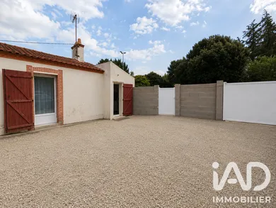 Maison à Challans (85300)