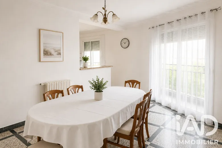 Appartement 4 pièces 101 m² · à Perpignan · 101 m² · 145 000 €
