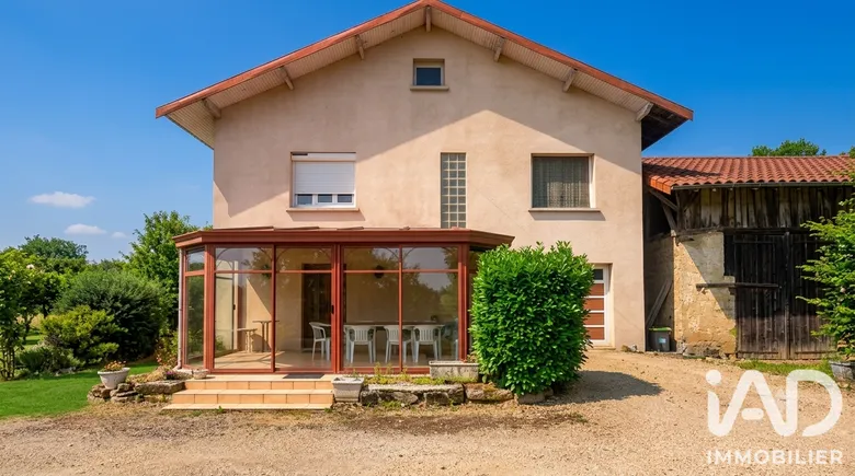 Maison 5 pièces 141 m² · à Viriat · 141 m² · 195 000 €