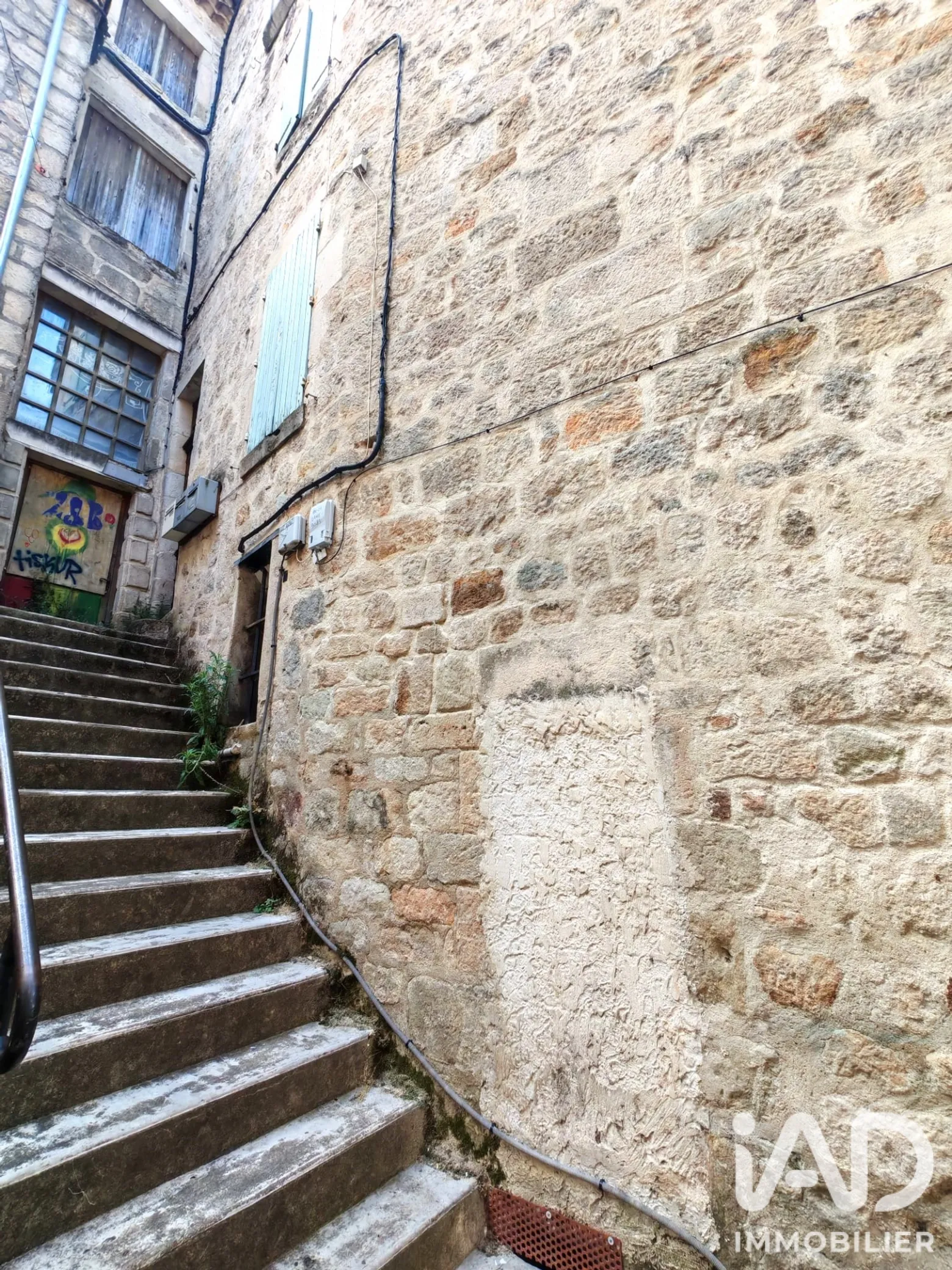 Vente immeuble 146 m² à Largentière (07110) - 2075089 — 2