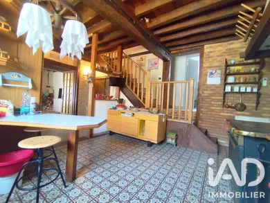 Maison de village à Semoine (10700)