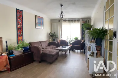 Traditional house in Ris-Orangis (91130)
