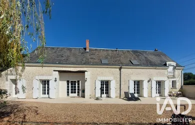 Maison de campagne à Sainte-Catherine-de-Fierbois (37800)