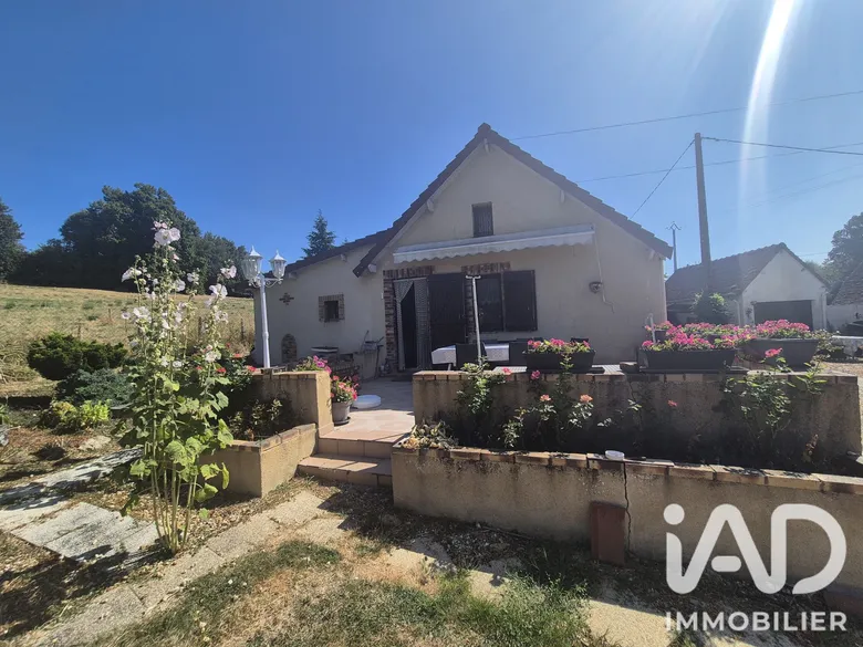 Maison 4 pièces 67 m² · à Gréez-sur-Roc · 66,8 m² · 86 000 €