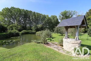 Architectural house in Clef Vallée d'Eure (27490)