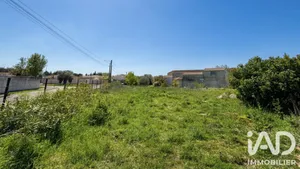 Terrain à bâtir à Redessan (30129)