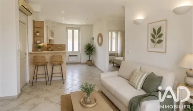 Apartment in Saint-Cyr-sur-Mer (83270)