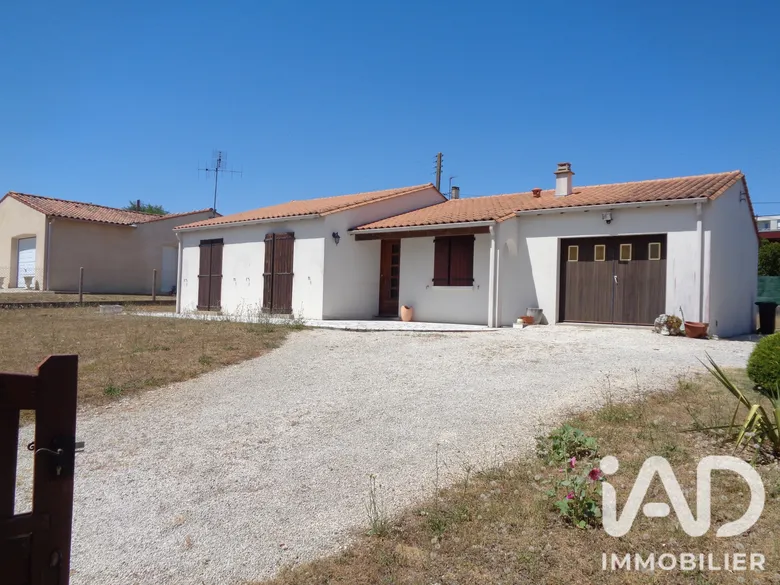 Maison 3 pièces 84 m² · à Saintes · 84 m² · 250 000 €