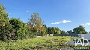 Terrain à bâtir à Redessan (30129)