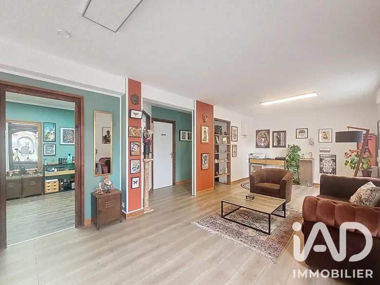 Murs commerciaux à Bonne (74380) · 56 m² · 148 000 €