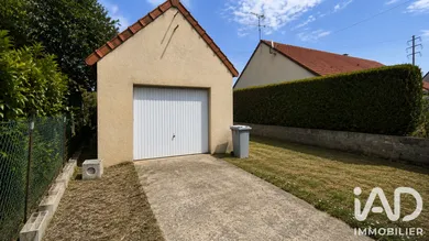 Terrain à bâtir à Aubepierre-Ozouer-le-Repos (77720)