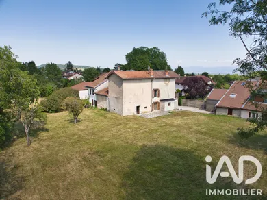 Maison traditionnelle à Gex (01170)