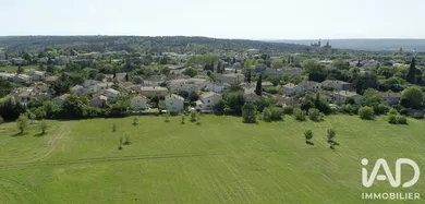 Terrain à bâtir à Uzès (30700)