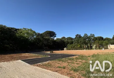 Terrain à bâtir à Entre-Vignes (34400)