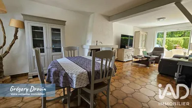 Maison traditionnelle à Combs-la-Ville (77380)