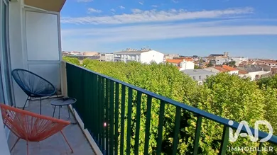 Appartement à La Roche-sur-Yon (85000)