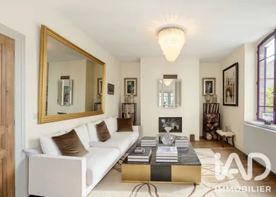 Architectural house in Reims (51100)