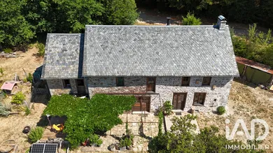 Traditional house in Neuvic (19160)