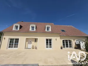 Maison à Moulins-en-Bessin (14480)