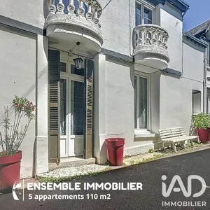 Building in Rouen (76000)