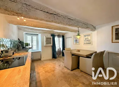 Appartement à La Garde-Freinet (83680)