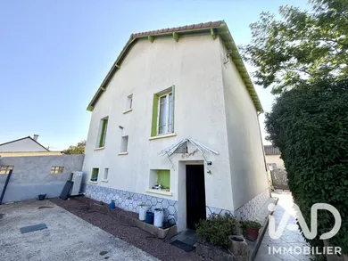 Maison à Châtellerault (86100)