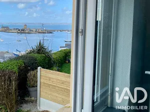 Apartment in Camaret-sur-Mer (29570)