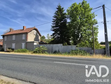 Traditional house in Chevagnes (03230)