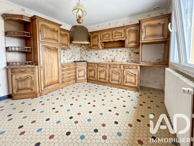 Maison à Moulay (53100)