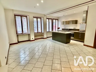 Townhouse in Saint-Gaultier (36800)