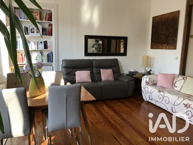 Apartment in Lisieux (14100)