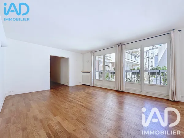 Appartement à Paris (75018) photo 2