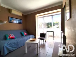 Apartment in Hyères (83400)