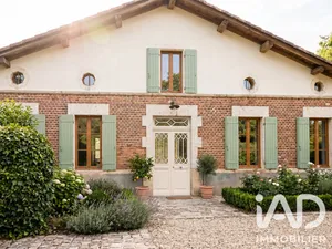 House in Argelouse (40430)