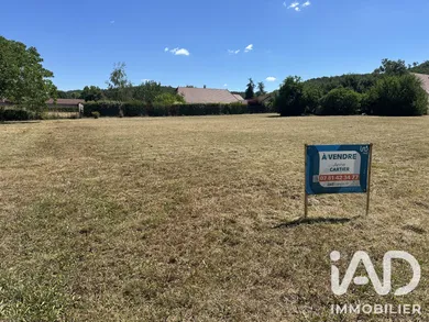 Building plot in Montignac (24290)
