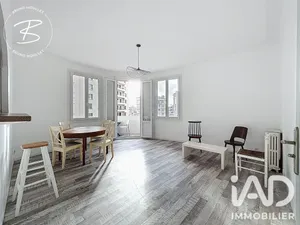 Appartement à Toulon (83000)